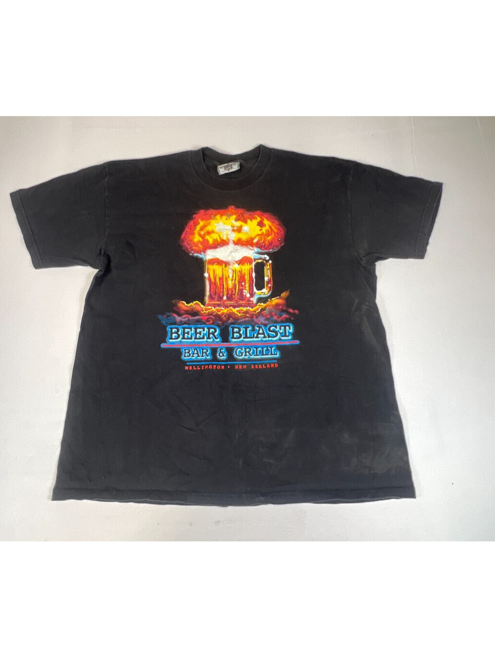Vintage Lee Made In USA Men Size XL Beer Blast Bar & Grill Black T-Shirt